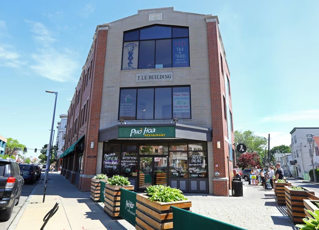 1-6913-1683777274 Nhà hàng Việt tại Quận Văn hóa Little Saigon ở Boston. Ảnh: BostonGlobe