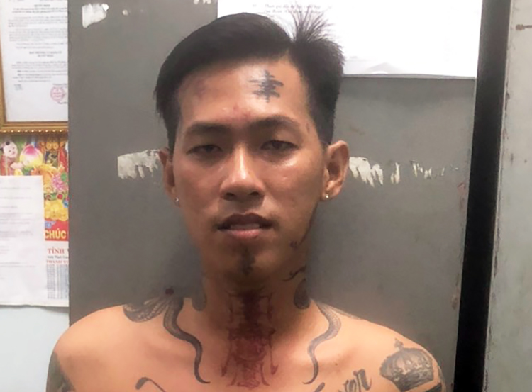 an-ban-sung-7423-1684835175 Nguyễn Minh An tại cơ quan công an. Ảnh: Công an TX Bình Minh