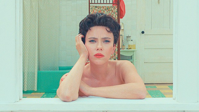 asteroid-city-4993-1684135828 Johansson vào vai ngôi sao Hollywood Midge Campbell trong Asteroid City. Ảnh: Focus Features