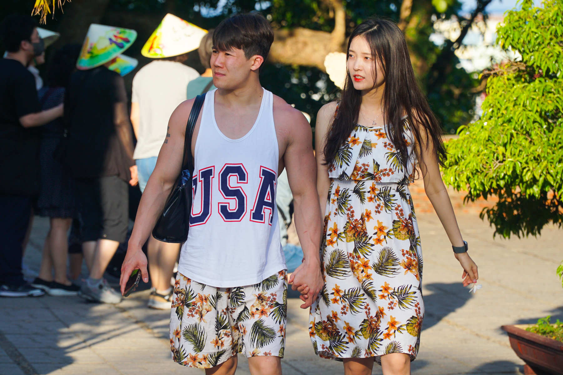 dukhach-2828-1684409233 Du khách Hàn Quốc tham quan tháp bà Ponagar dịp lễ 30/4-1/5, TP Nha Trang, Khánh Hoà. Ảnh: Bùi Toàn