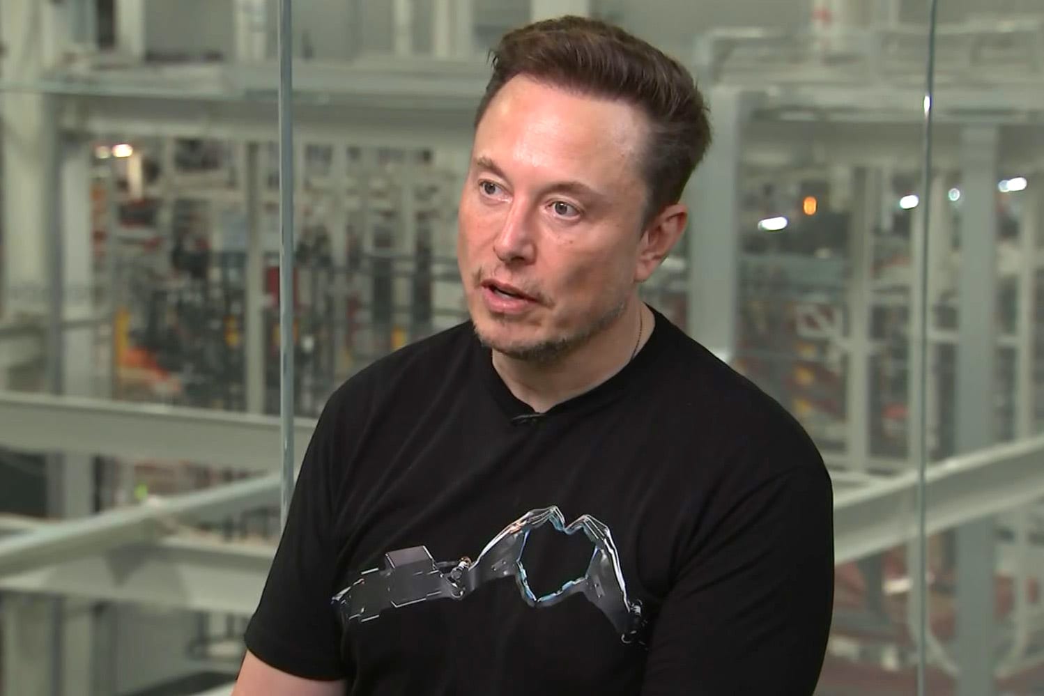 musk-cnbc-1854-1684299558 CEO Tesla Elon Musk trong cuộc phỏng vấn với CNBC hôm 16/5. Ảnh: CNBC