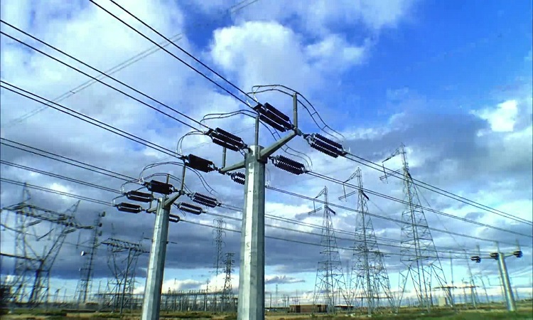 vne-grid-2644-1686472753 Đường dây truyền tải điện ở Mỹ. Ảnh: Popular Science