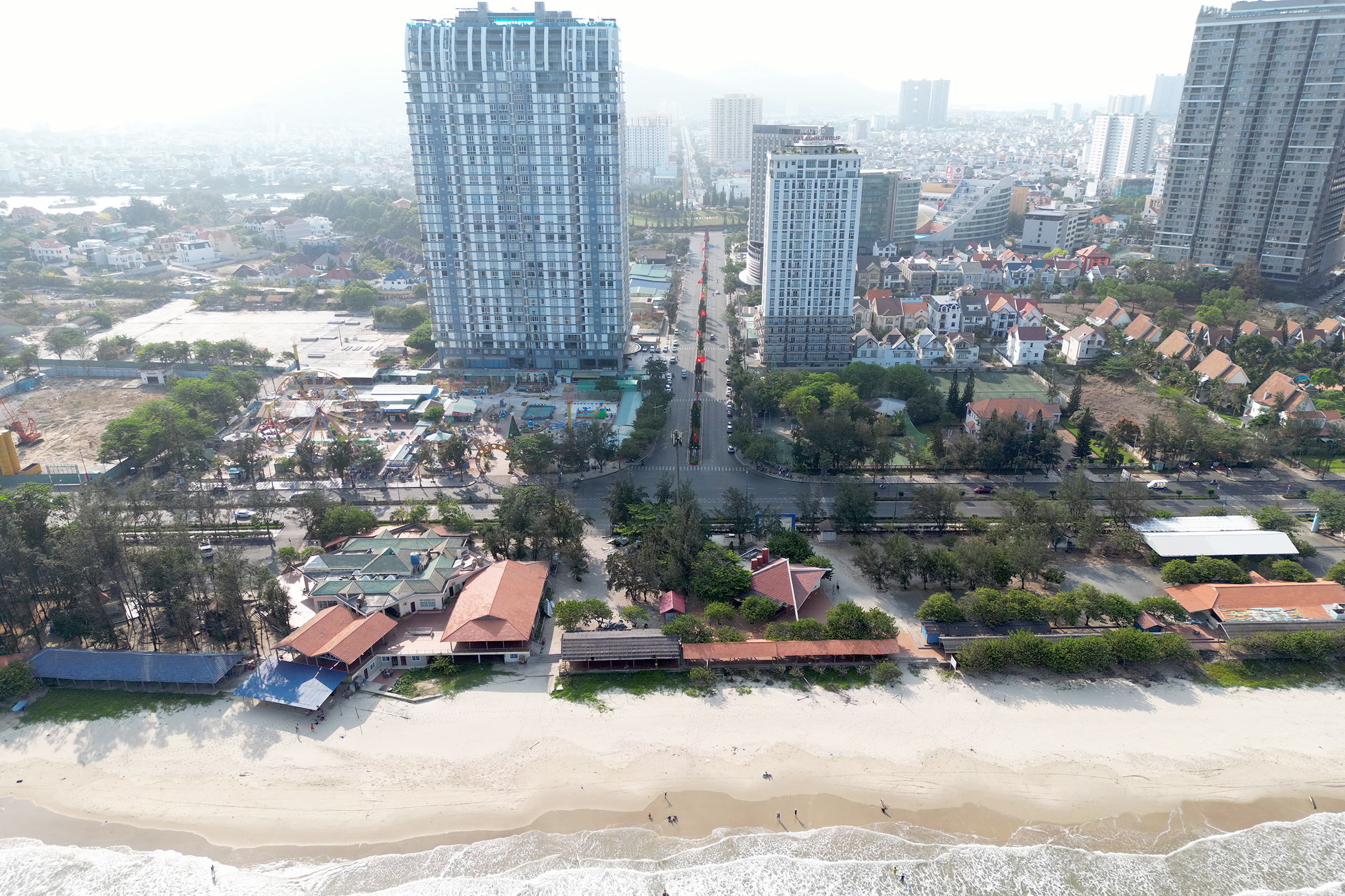 bien-bai-sau-hien-trang-2-8162-1692594662 Một góc Bãi Sau (TP Vũng Tàu, Bà Rịa - Vũng Tàu). Ảnh: dangkhoa