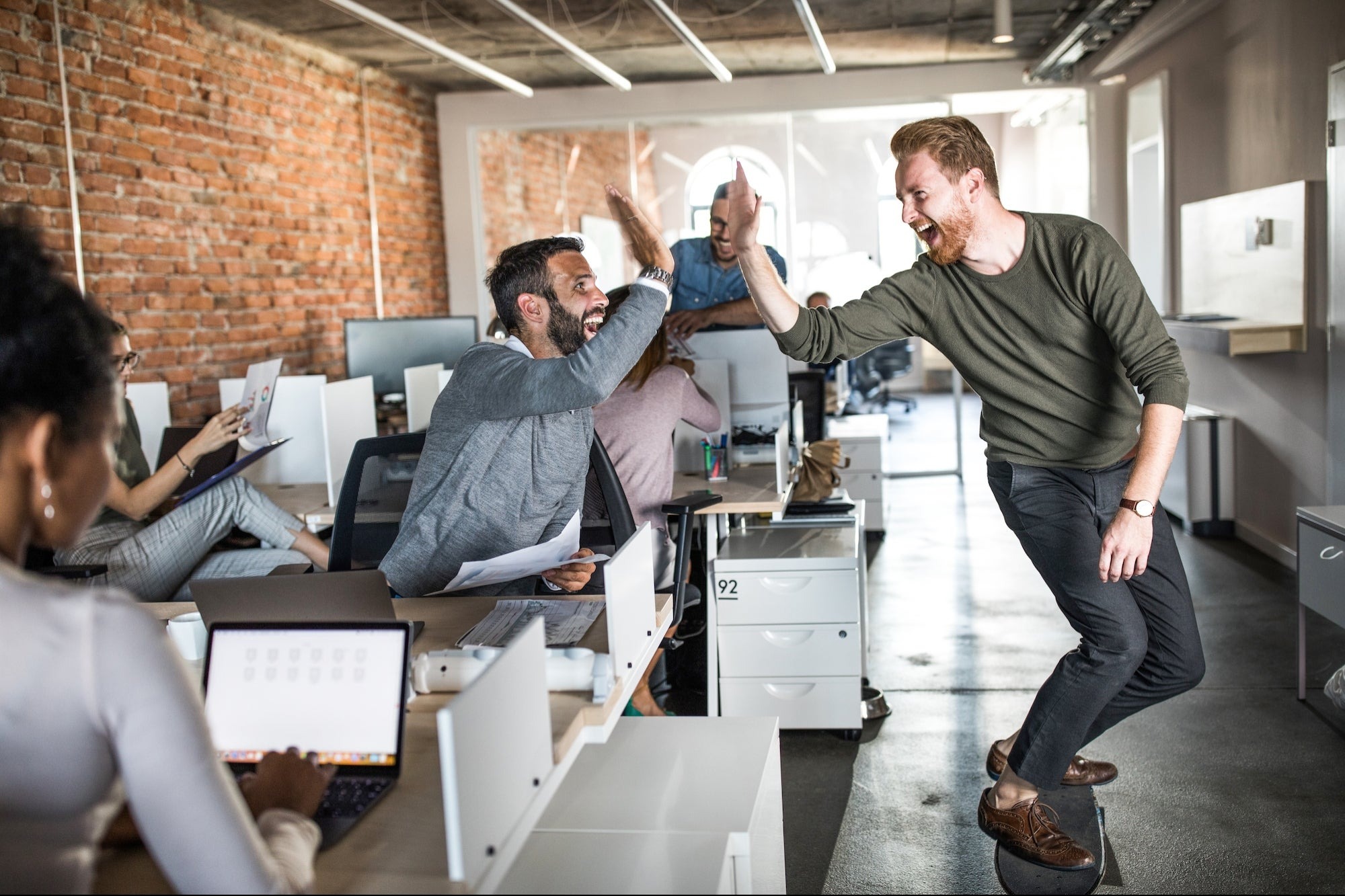 nhan-su-on-ao-9741-1692076875 Ảnh minh họa: Entrepreneur.com