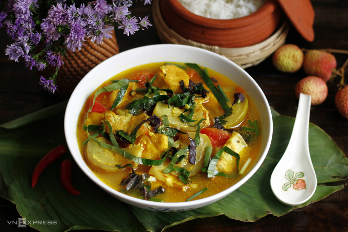 thanh-pham-1-1-4860-1721812660 Vì sao cà bung miền Bắc lại cho mẻ, mắm tôm?