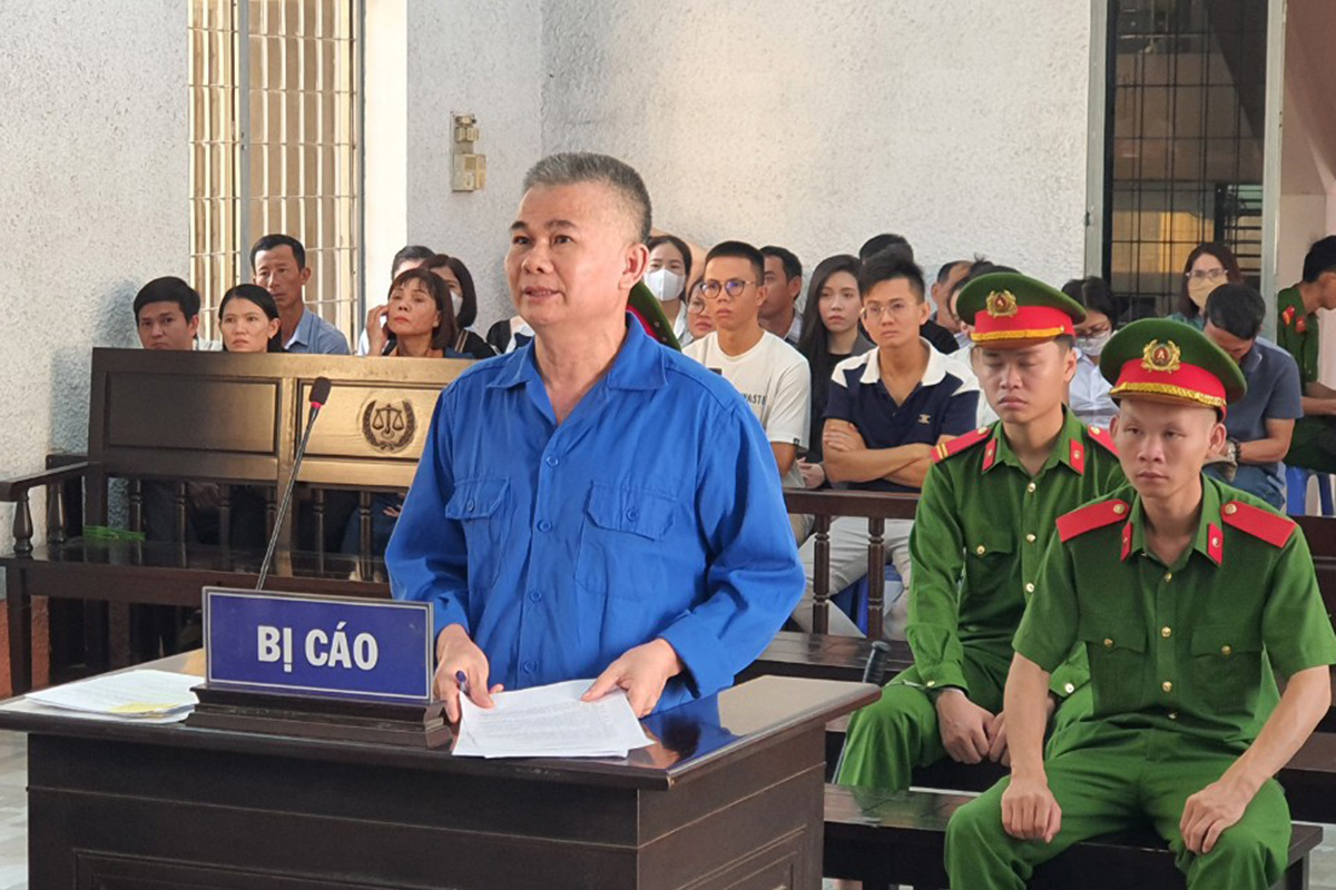 Ông Trần Minh Lợi trong phiên tòa hôm nay. Ảnh: Ngọc Oanh