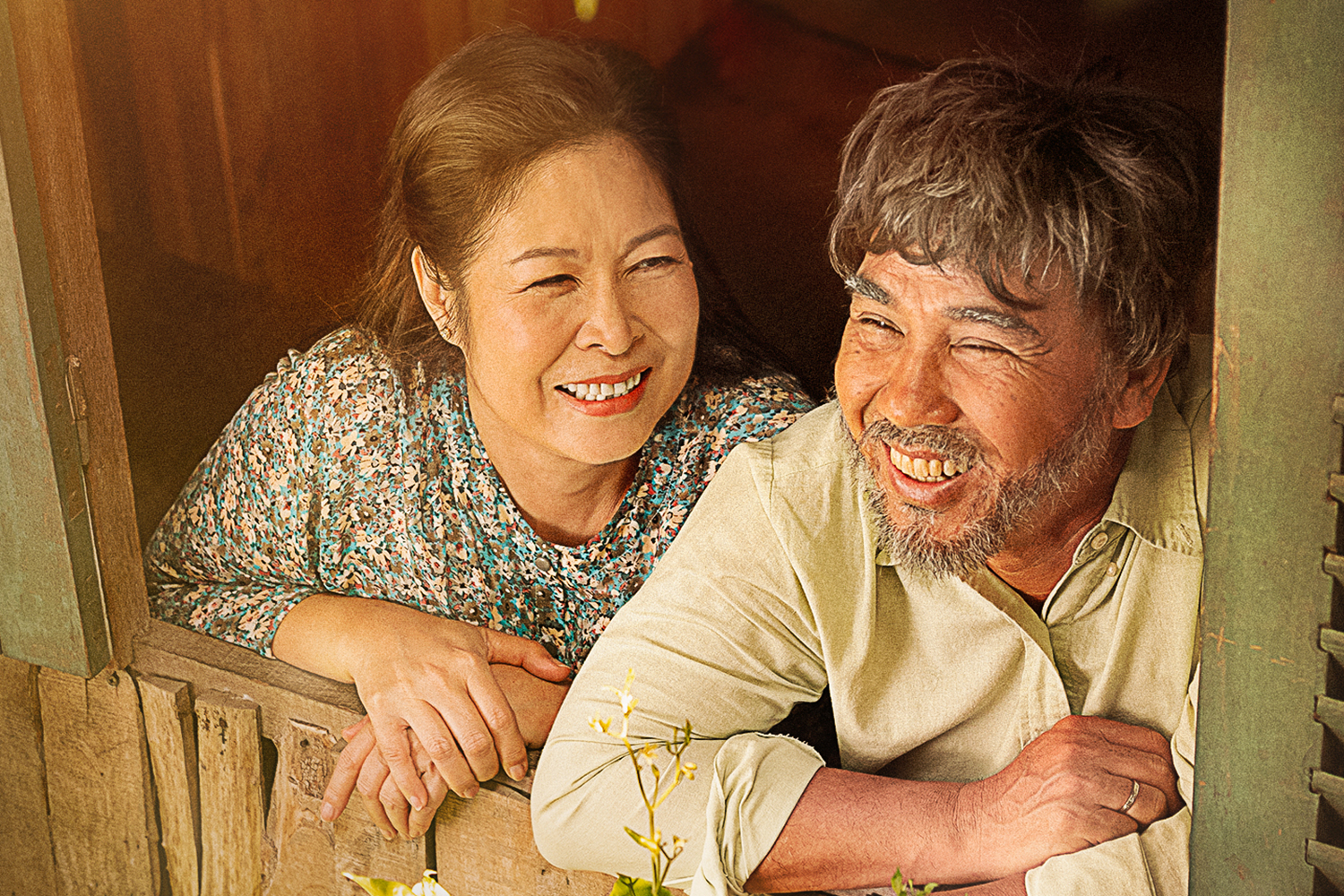 Nghệ sĩ Hồng Vân, Quyền Linh đóng cặp trong Hai Muối