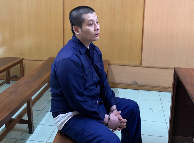 Bị cáo Nguyễn Anh Khoa tại tòa hồi cuối năm ngoái. Ảnh: Hải Duyên