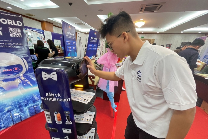 3-1700795795-2805-1732503587 TechFest không là chỉ là sân chơi của các startup của Việt Nam mà còn là điểm giao lưu của nhiều startup của cộng đồng người Việt từ khắp nơi trên thế giới.