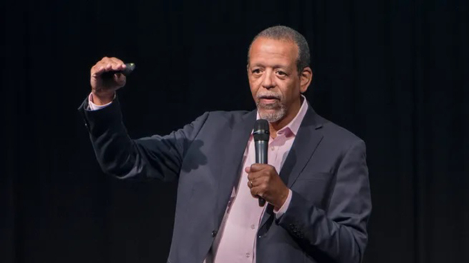 thanh-cong-1-1-7459-1732957852 Ronald Ferguson - Giáo sư, nhà kinh tế học của trường Đại học Harvard