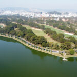 Sân golf đồi Cù, TP Đà Lạt, nơi doanh nghiệp đề xuất làm bãi đậu xe ngầm. Ảnh:Hoàng Giang