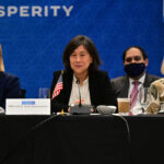 Đại diện Thương mại Mỹ Katherine Tai (giữa) phát biểu tại Hội nghị bộ trưởng Kinh tế Ấn Độ Dương - Thái Bình Dương (IPEM) ở California tháng 9/2022. Ảnh: AFP