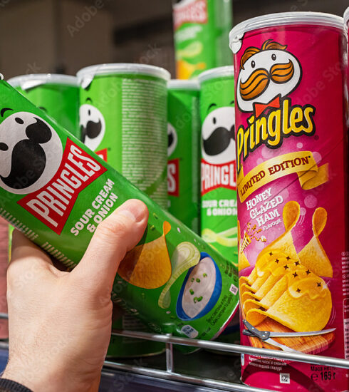 Pringles có thị phần lớn thứ tư toàn cầu trong các hãng snack, được Proctor & Gamble bán lại cho Kelloggs từ 2012. Ảnh: Pringles