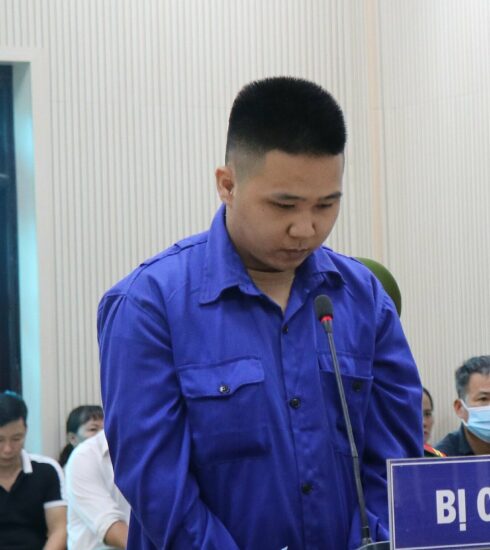 Phan Thanh Hoàng tại tòa. Ảnh: Xuân Hoa