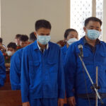 Các bị cáo nghe tuyên án, ngày 10/5. Ảnh: An Bình