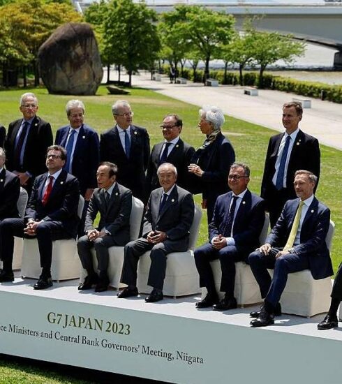 Các lãnh đạo tài chính G7 tham gia hội nghị ở Niigata. Ảnh: Reuters