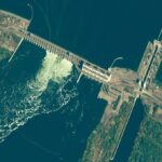 Hình ảnh vệ tinh đập Nova Kakhovka trên sông Dnieper, gần thành phố Nova Kakhovka, tỉnh Kherson, miền nam Ukraine tháng 10/2022. Ảnh: Maxar