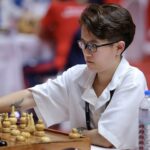 Kỳ thủ Tôn Nữ Hồng Ân trong ván đấu đối thủ Philippines chiều 2/5/2023, nội dung cờ tiêu chuẩn đồng đội cờ ouk chatrang SEA Games 32 tại Phnom Penh, Campuchia. Ảnh:Lâm Thoả