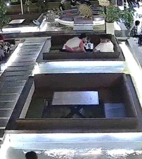 Quán cà phê nơi chị Nhung bỏ quên ví tiền. Ảnh cắt từ camera