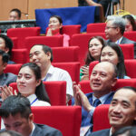 Các điển hình tiên tiến đại diện cho tập thể, cá nhân công tác trên nhiều vĩnh vực dự hội nghị sáng 11/6. Ảnh: VGP