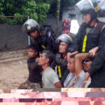 Ba người trong nhóm tấn công trụ sở công an bị bắt, ngày 11/6. Ảnh: Công an nhân dân