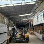 Xưởng may đan tre vắng lao động vì mất điện ngày 2/6. Ảnh: Gia Chính