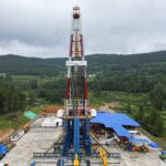 Trung Quốc bắt đầu khoan giếng sâu hơn 10.000 m tại Tứ Xuyên hôm 20/7. Ảnh: Xinhua