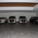 Dàn xe sang bị đóng băng sau vụ triệt phá đường dây rửa tiền Singapore ngày 15/8. Ảnh: SDF