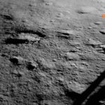 Ảnh chụp một phần bãi đáp của trạm đổ bộ Vikram trên Mặt Trăng. Ảnh: ISRO