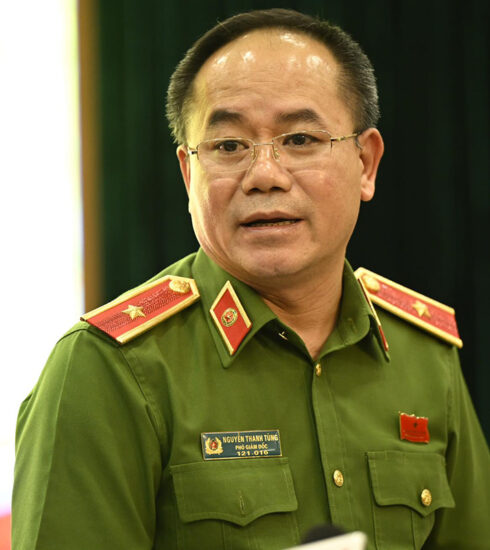 Thiếu tướng Nguyễn Thanh Tùng tại buổi cung cấp thông tin. Ảnh: Phạm Dự