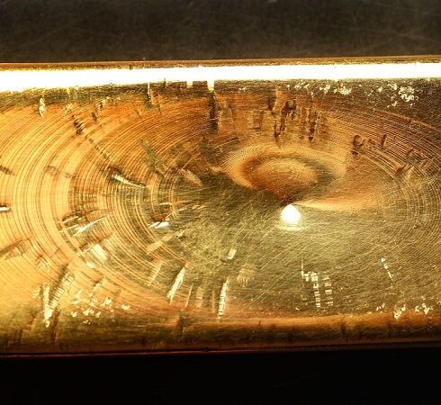 Vàng không bị xỉn bởi các lớp oxit trên bề mặt như đồng và bạc. Ảnh: Patrick Aventurier