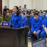 Cựu giám đốc Sở Giáo dục và Đào tạo Quảng Ninh Vũ Liên Oanh tại phiên tòa sáng 10/10. Ảnh: Lê Tân