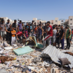 Cảnh đổ nát sau một cuộc oanh tạc của Israel ở Khan Younis, Gaza, ngày 16/7. Ảnh: AFP