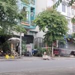 Cảnh sát phong toả hiện trường để điều tra. Ảnh: Trọng Nghĩa