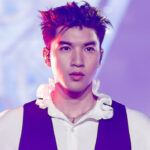 HIEUTHUHAI trong tiết mục Nỗi đau ngây dại. Ảnh: Vie