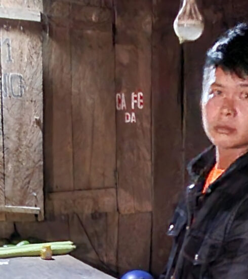 Nguyễn Văn Hà khi thực nghiệm hiện trường. Ảnh: Công an Lâm Đồng