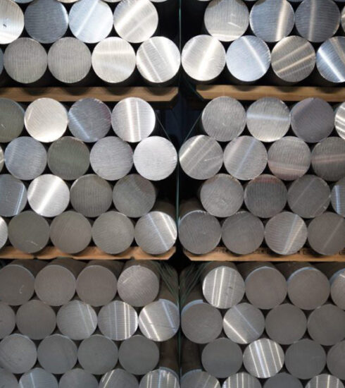 Phôi nhôm tại khu phức hợp luyện kim Arvida. Ảnh: Rio Tinto