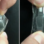 Pin lithium-ion mới chứa các thành phần co giãn được. Ảnh: ACS Energy Letters