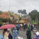 Hiện trường sạt lở tại xã Đạ KNàng chiều 20/7. Ảnh: Thuý Hằng