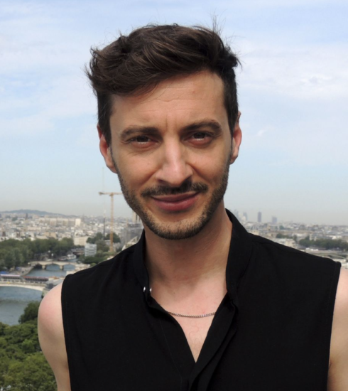 Thomas Jolly, giám đốc nghệ thuật của lễ khai mạc Olympic Paris 2024. Ảnh: 9News