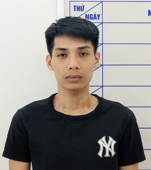 Nguyễn Văn Đông Khánh tại cơ quan điều tra. Ảnh:Công an cung cấp