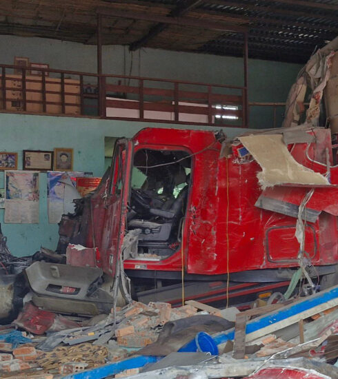 Hiện trường vụ tai nạn sáng 25/7. Ảnh: Ngọc Oanh