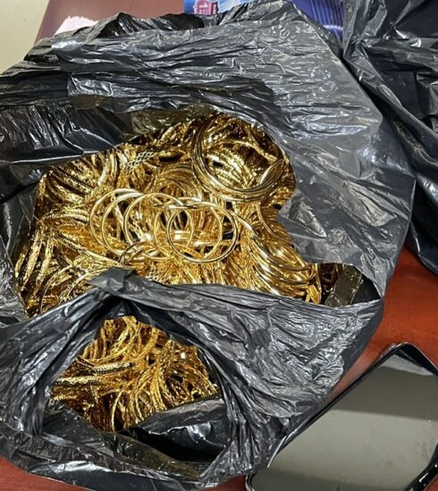 Số vàng vận chuyển trái phép qua biên giới. Ảnh: Nguyễn Khánh