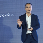 Ông Lê Đăng Ngọc, Phó giám đốc Khối nền tảng Trí tuệ nhân tạo, Viettel AI trong bài tham luận tại Ngày hội Trí tuệ nhân tạo Việt Nam 2024. Ảnh: Giang Huy