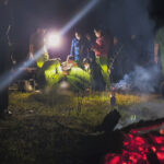 Cảnh sát khám nghiệm tử thi hôm 22/12/2020. Ảnh: Ngọc Oanh