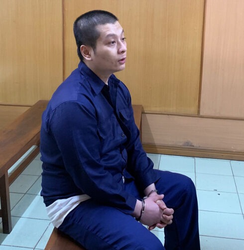 Bị cáo Nguyễn Anh Khoa tại tòa hồi cuối năm ngoái. Ảnh: Hải Duyên