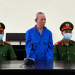 Nguyễn Văn Đuột tại tòa. Ảnh: Nam An