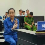 Bị cáo Nguyễn Thị Hưởng tại tòa ngày 24/9. Ảnh: Danh Lam