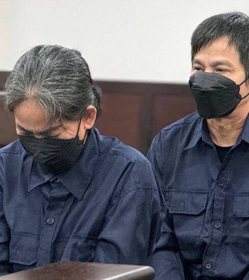 Hai bị cáo tại tòa. Ảnh: Trọng Nghĩa