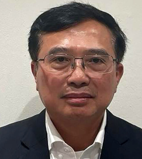 [Cựu thứ trưởng Công Thương Hoàng Quốc Vượng tại cơ quan điều tra. Ảnh: Bộ Công an